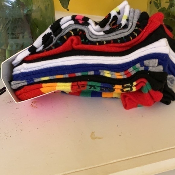 10 pairs Betsy Johnson Low cut socks - Picture 2 of 4